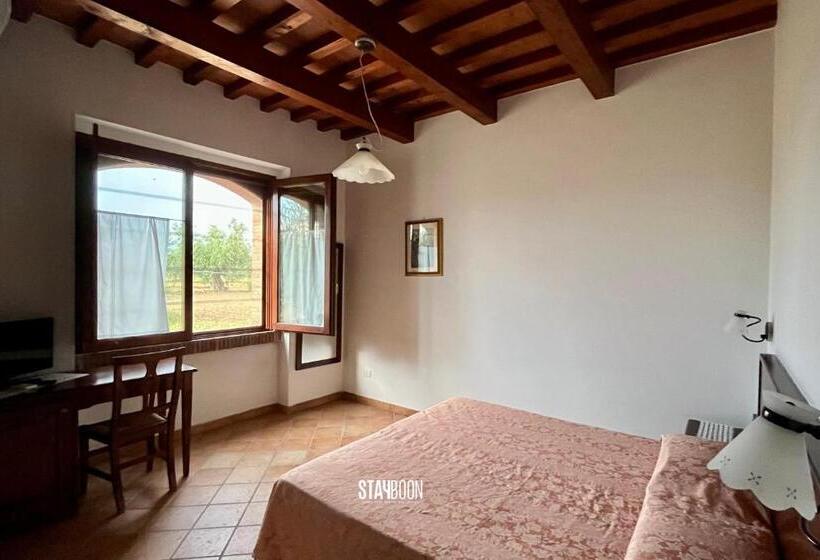 غرفة قياسية, Villa Lagaria