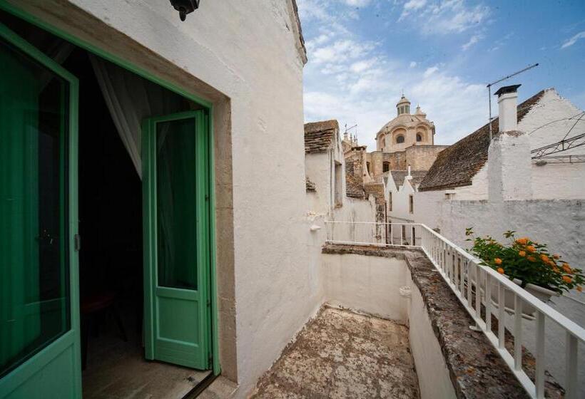 带按摩浴盆的套房, Bella Itria Esclusiva Dimora Storica Del Borgo Antico