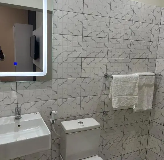 Standardrum, Sun City Accomodation