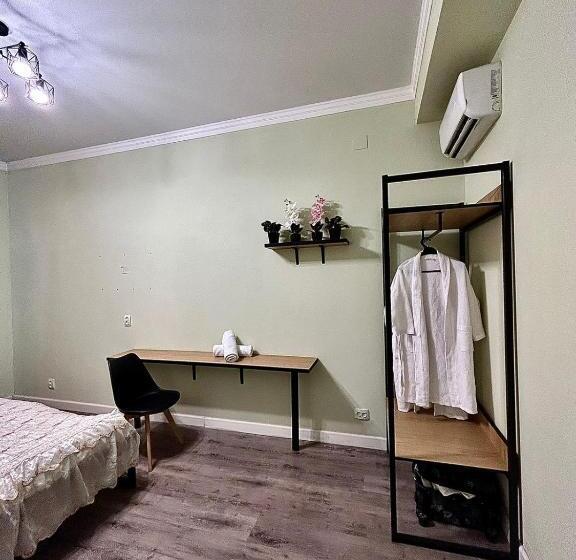 اتاق استاندارد, Homefort Hostel