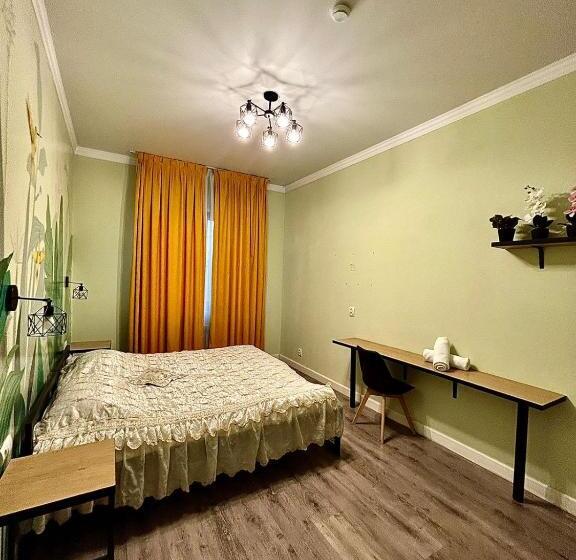 اتاق استاندارد, Homefort Hostel
