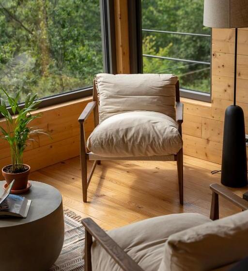 جناح ديلوكس, Les Coteaux   Laparade