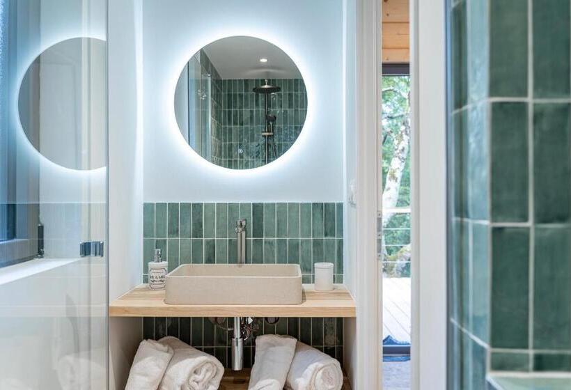 جناح مزود بتراس, Les Coteaux   Laparade