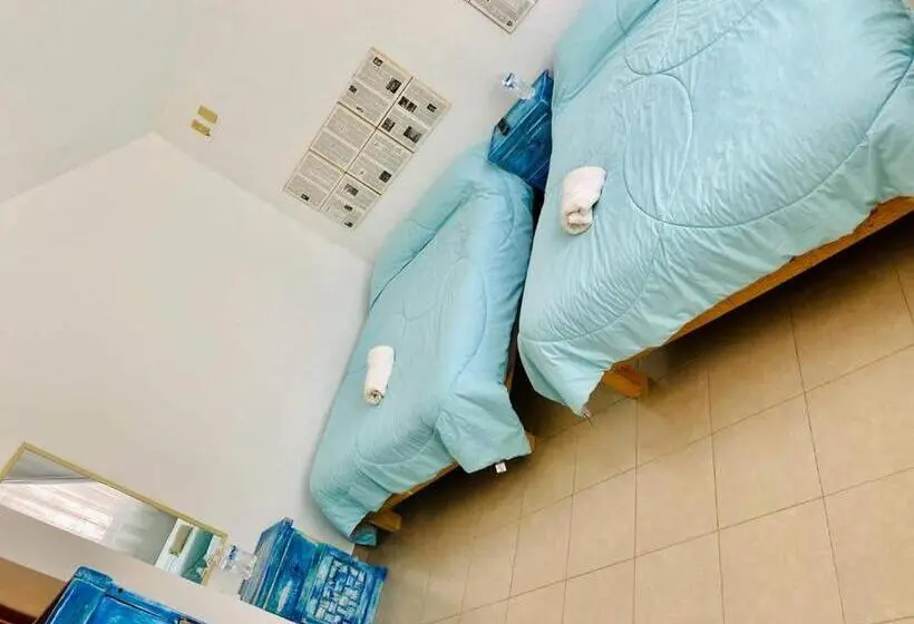 スタンダード４人部屋, Hostal De Las Flores