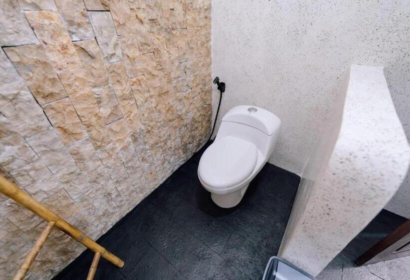 패밀리 방갈로, Villa Kamaria