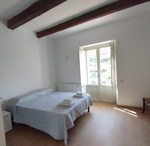 标准间, Casa Rasi