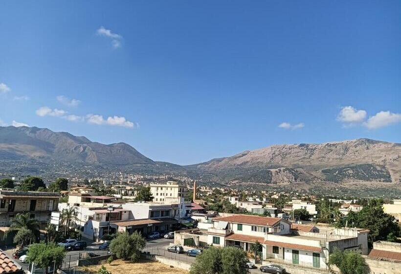 חדר סטנדרט עם ג'קוזי, Dojo Idro Rooms