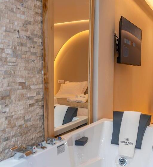 Люкс Deluxe Кровать Кинг, Jezerca Theth