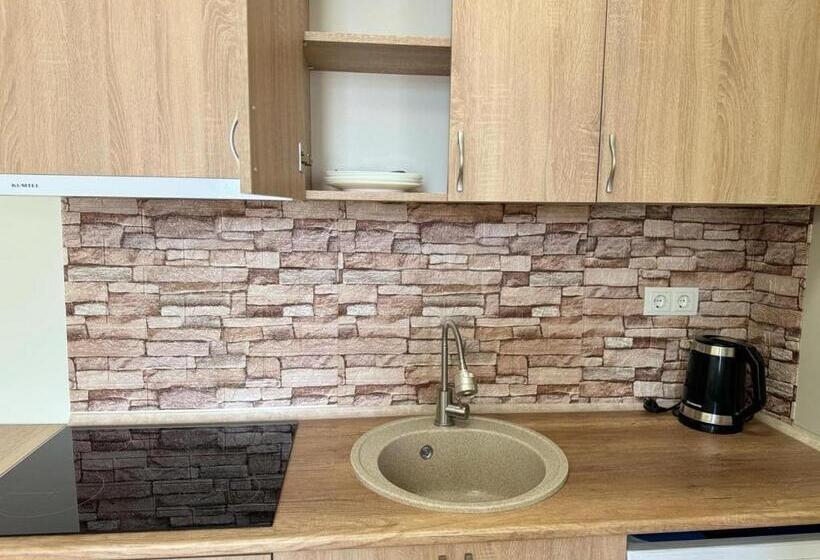 اتاق لوکس, Bank