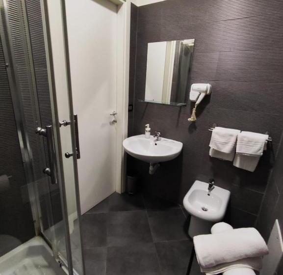 غرفة قياسية سرير كينج, Living