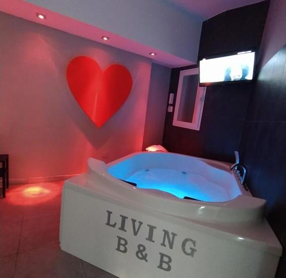 Люкс Кровать Кинг, Living