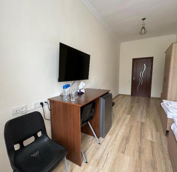 Трехместный Номер Superior, Oasis