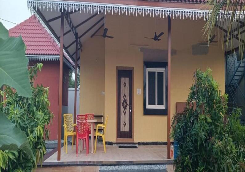 빌라 1 베드룸 - 수영장, Vasista Farm House