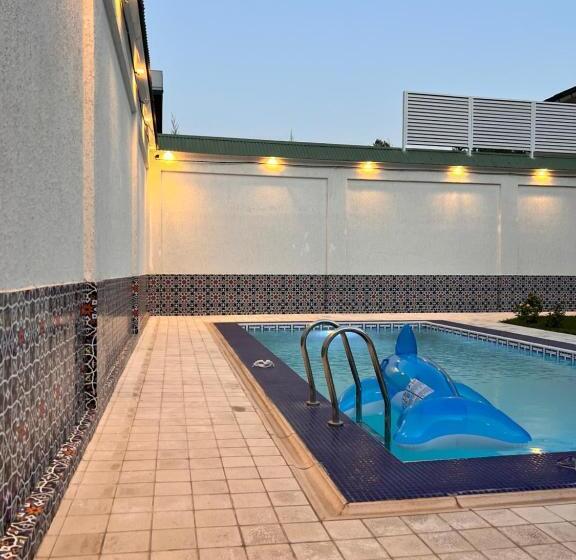 Habitació Estàndard, Anor