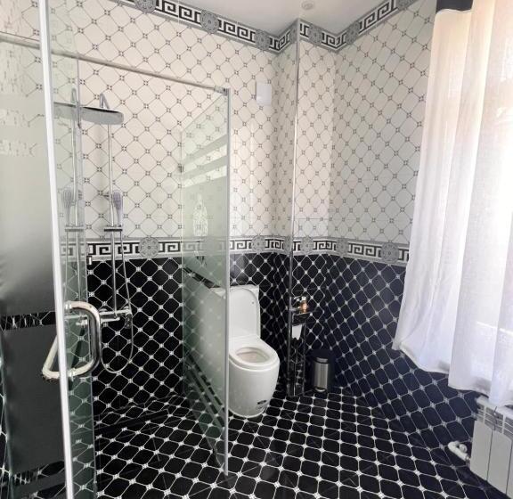 Habitació Estàndard, Anor