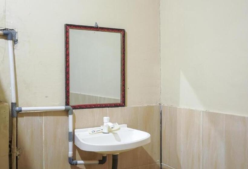 חדר סטנדרט נוף לבריכה, Rinjani Terrace Cottage & Resto