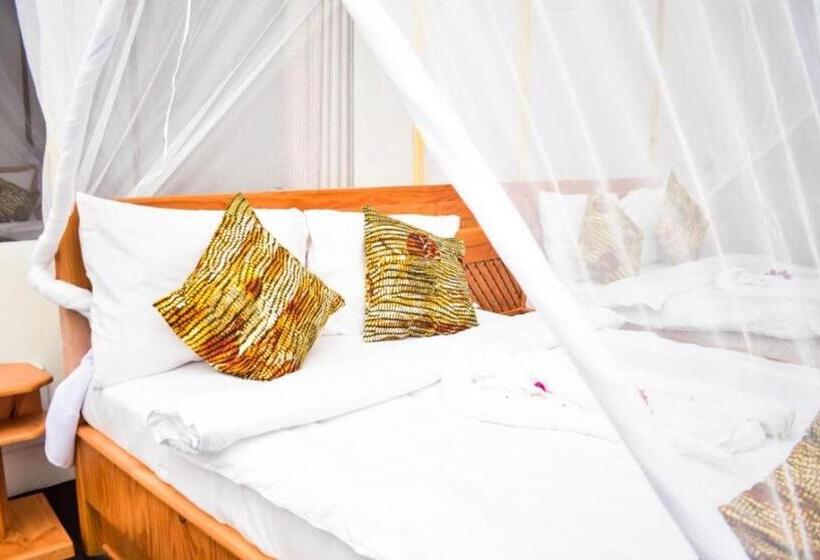 Семейный Номер, Tolo Tolo Resort