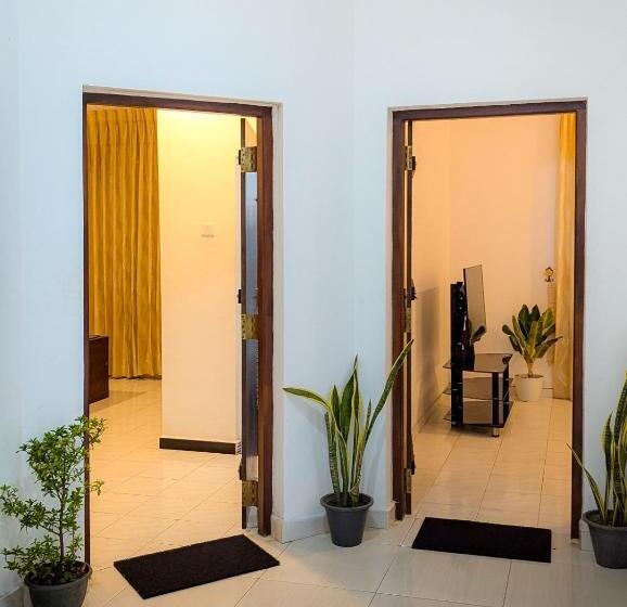 Номер Economy, Airpot Hotel By Cmb Apartments