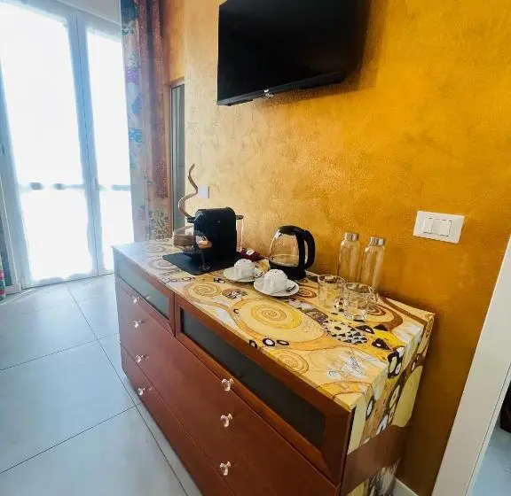 バルコニー付きスタンダードルーム, B&b Rifugio Degli Artisti   Themed Rooms