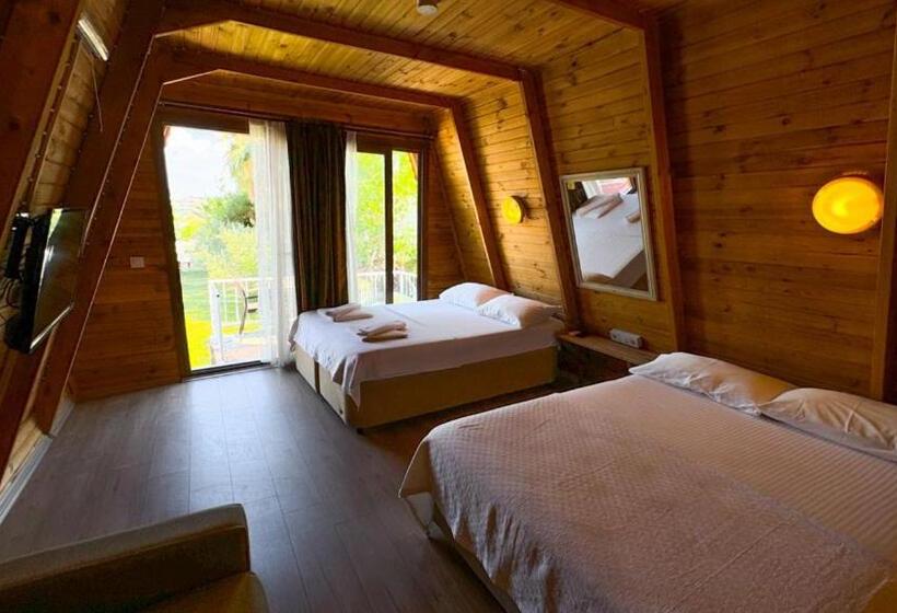 חדר משפחתי, Gaia Bungalow