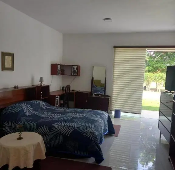 آپارتمان 3 خوابه, Casa Muy Cómoda Santa Cruz