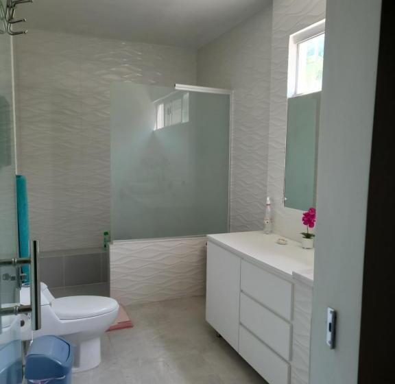 آپارتمان 3 خوابه, Casa Muy Cómoda Santa Cruz