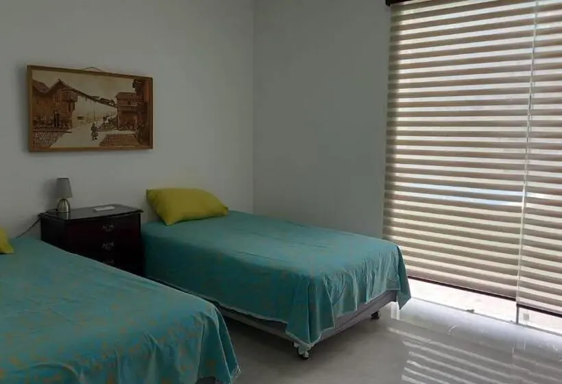 آپارتمان 3 خوابه, Casa Muy Cómoda Santa Cruz
