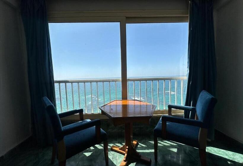 اتاق لوکس, Cleopatra Hotel Alexandria   Families Only