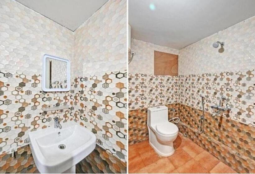 Номер Стандарт, Day S Inn Premium Near Kiit University & Infocity Best Seller