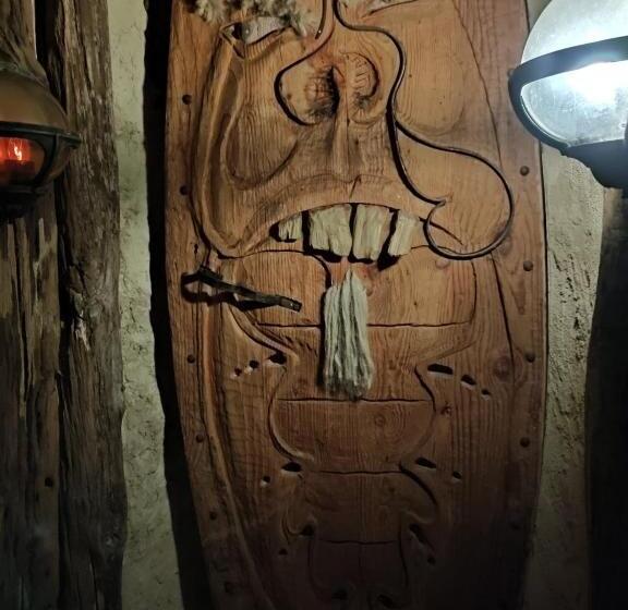 غرفة قياسية مزوَّدة بجاكوزي, La Balade Des Gnomes