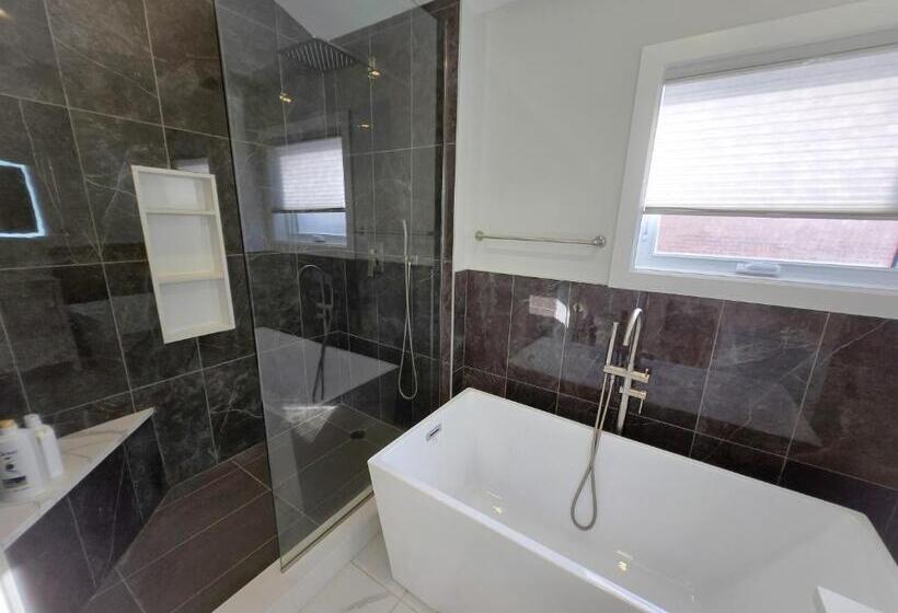 プレジデントスイートルーム, Byward Market Luxury Guesthouse