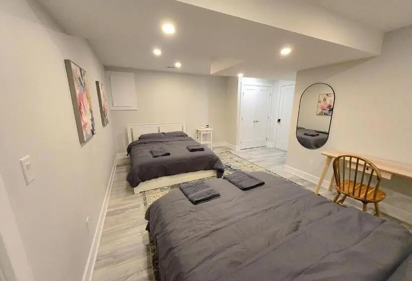 デラックススタジオ, Byward Market Luxury Guesthouse