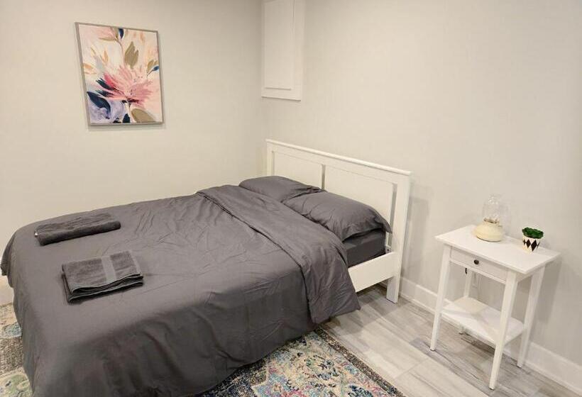 デラックススタジオ, Byward Market Luxury Guesthouse