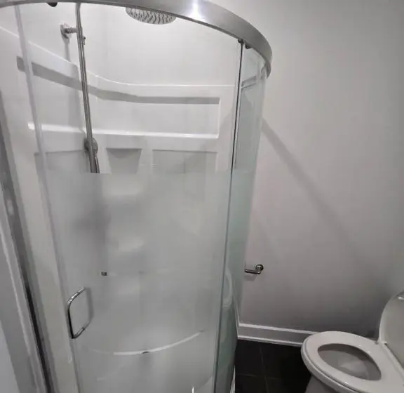 デラックスバンガロー, Byward Market Luxury Guesthouse