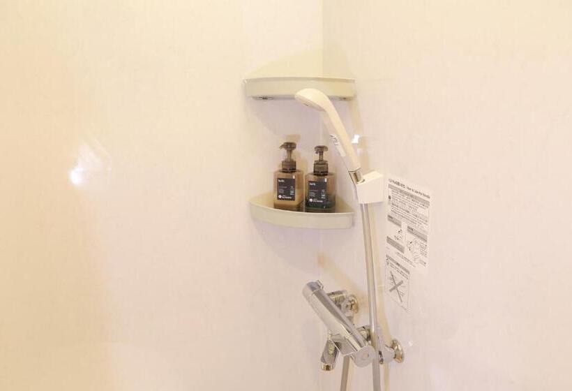 标准三人间, Oyasumi Ice&