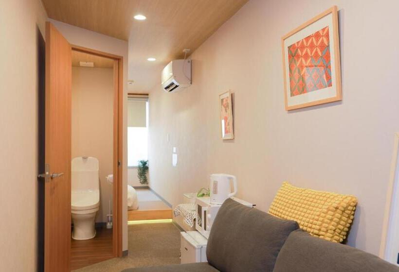 标准三人间, Oyasumi Ice&