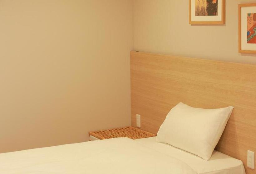 四人标准间, Oyasumi Ice&