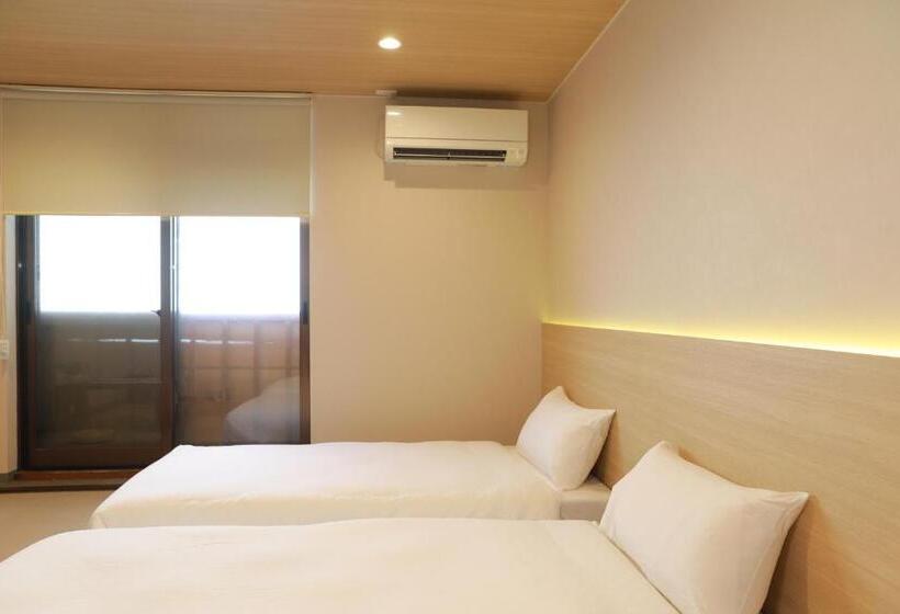 家庭间, Oyasumi Ice&