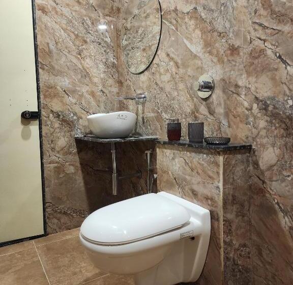 חדר דלוקס, Shivani Imperial Hotel & Banquet