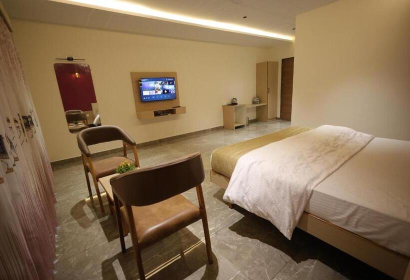 Номер Стандарт, Surya Hill View Resort And Spa
