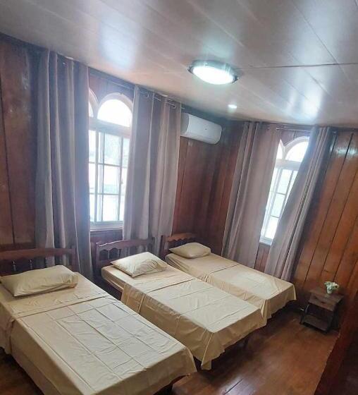 اتاق استاندارد, Topaz Bed & Breakfast