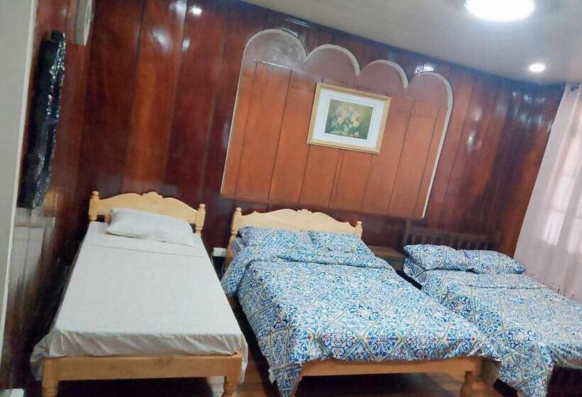 اتاق خانوادگی, Topaz Bed & Breakfast