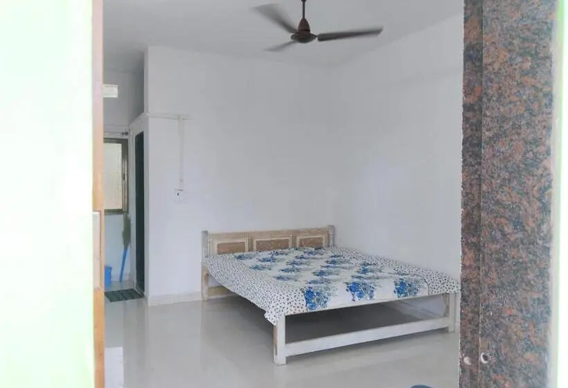 Perhehuone, Annapurna Beach Resort
