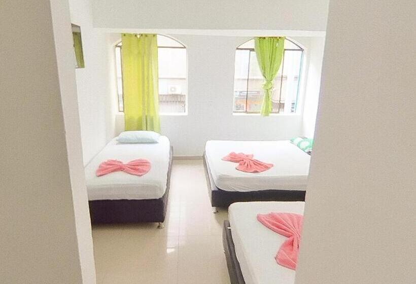 Трехместный Номер Комфорт, La Bella Villa Medellin