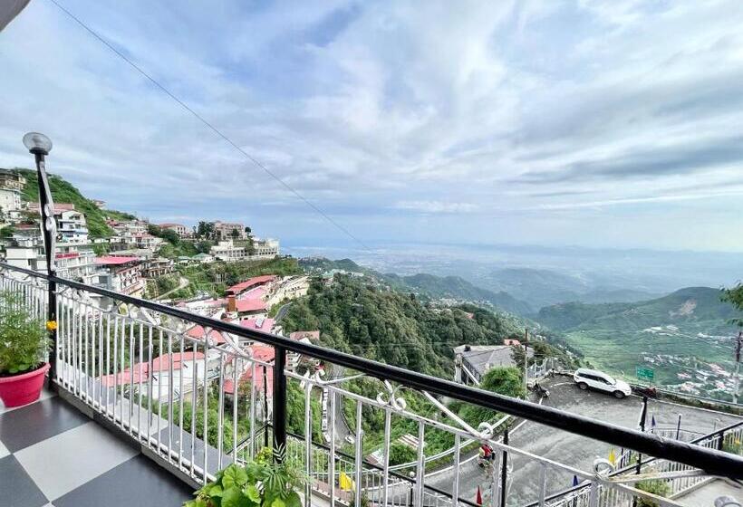 חדר דלוקס, Nand Palace ! Mussoorie होटल नंद पैलेस હોટેલ નંદ પેલેસ ஹோட்டல் நந்த் பேலஸ் Near Mall Road Hotel With