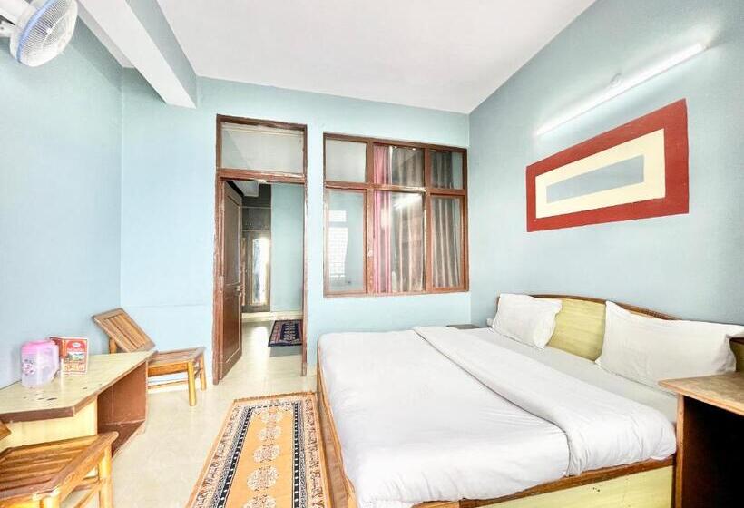חדר דלוקס, Nand Palace ! Mussoorie होटल नंद पैलेस હોટેલ નંદ પેલેસ ஹோட்டல் நந்த் பேலஸ் Near Mall Road Hotel With