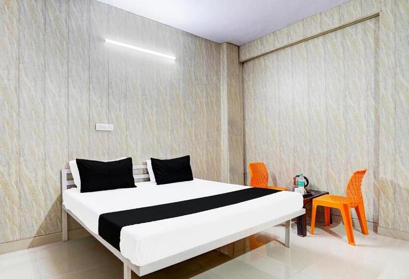 غرفة قياسية ثلاثية, O Om Hotel And Restaurant