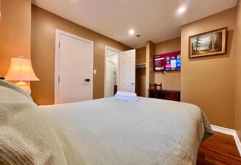 غرفة إقتصادية, Cozy Home Near Hillcrest Mall In Central Richmond Hill
