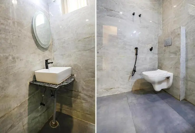 Chambre Deluxe, Fabhotel Vasudha