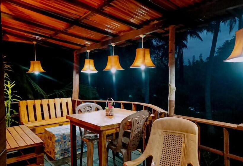 Номер Стандарт с Балконом, Banda Eco Villa